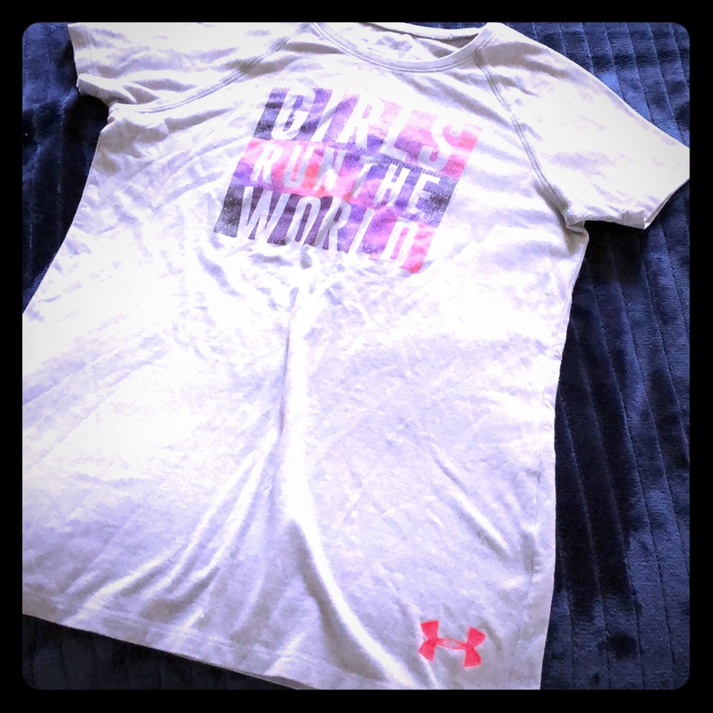 Under Armour Sporty Girls Run the World Tee‎ Youth M